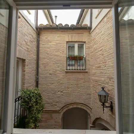 Al Belvedere Bed and breakfast Atri