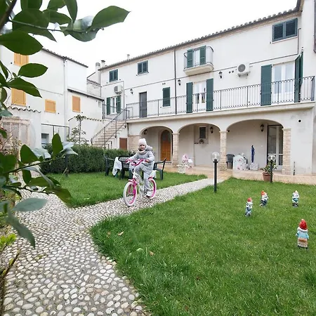 Al Belvedere 3* Atri